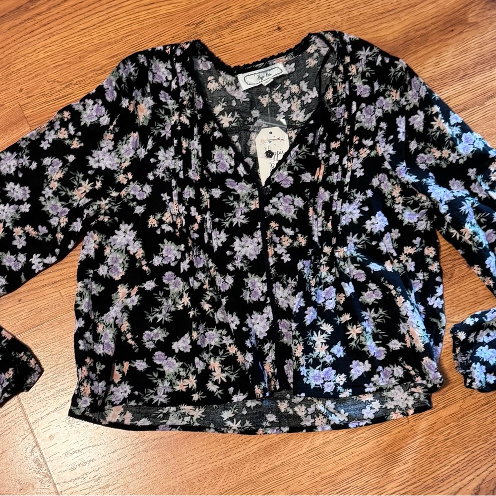 Nwt Hippie Rose Cropped BabydollTop Jrs M